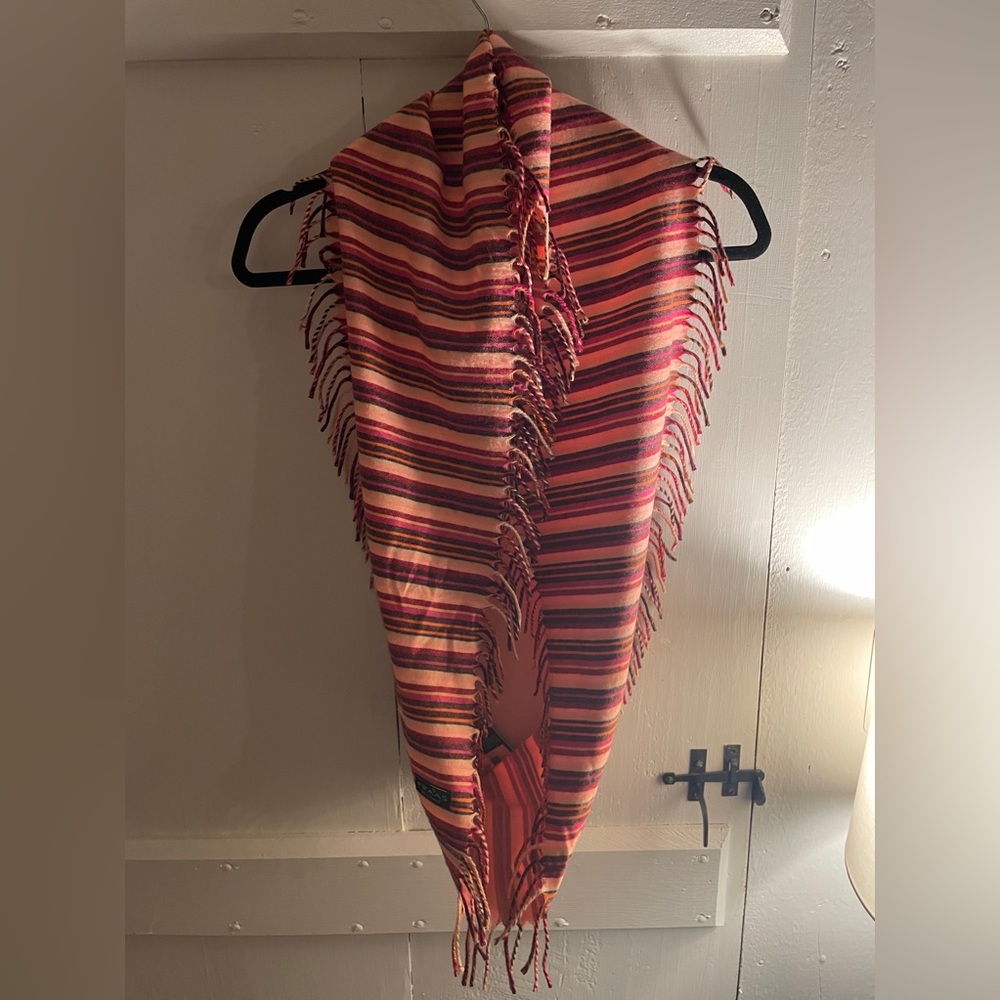 Fraas Infinity Scarf. NWT
